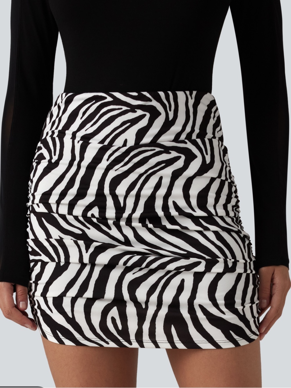 HALARA Black & White Zebra Print Pull On High Waist Ruched Mini Skort NEW XS